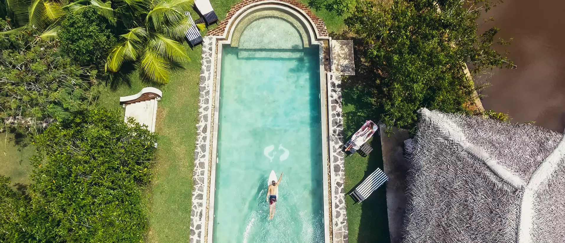 Surf and Yoga Sri Lanka Unawatuna Pool Surfboard