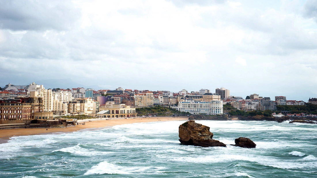 der grand plage von biarritz