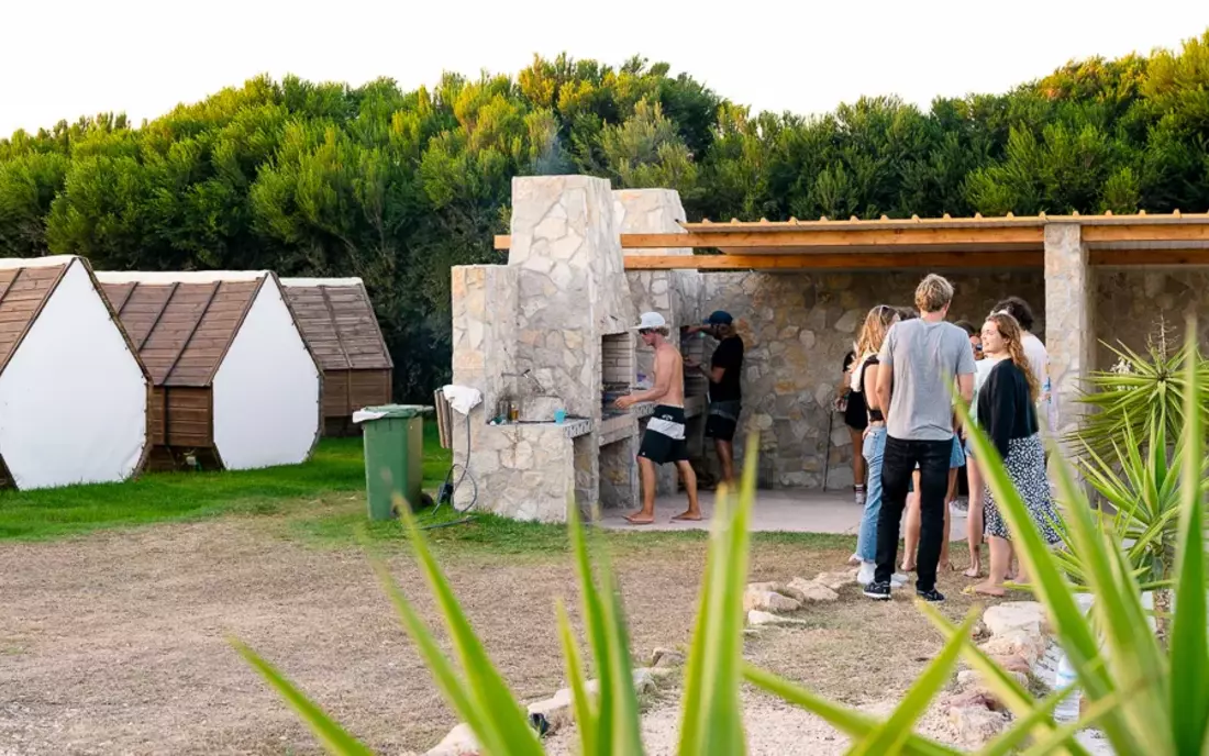 dinner at surf camp algarve