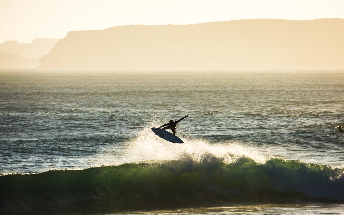 Perfect surf guiding sessions