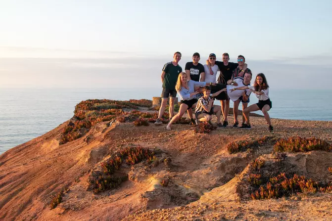 Surfcampgäste im Surfcamp Peniche