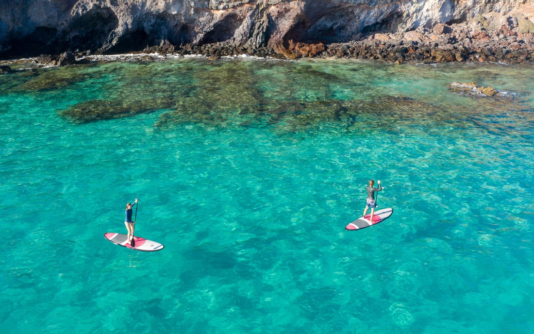 SUP tour along the volcanic landscape