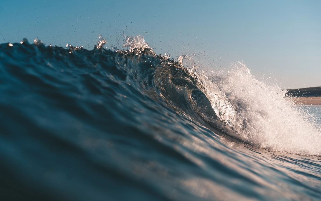 surf green waves in the advanced surf course. surf green waves in the advanced surf course.