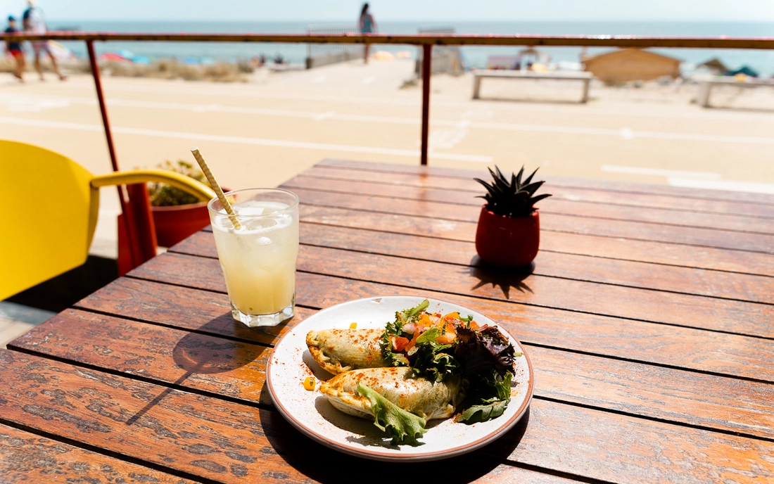 Beach restaurants & cafes on the lively promenade