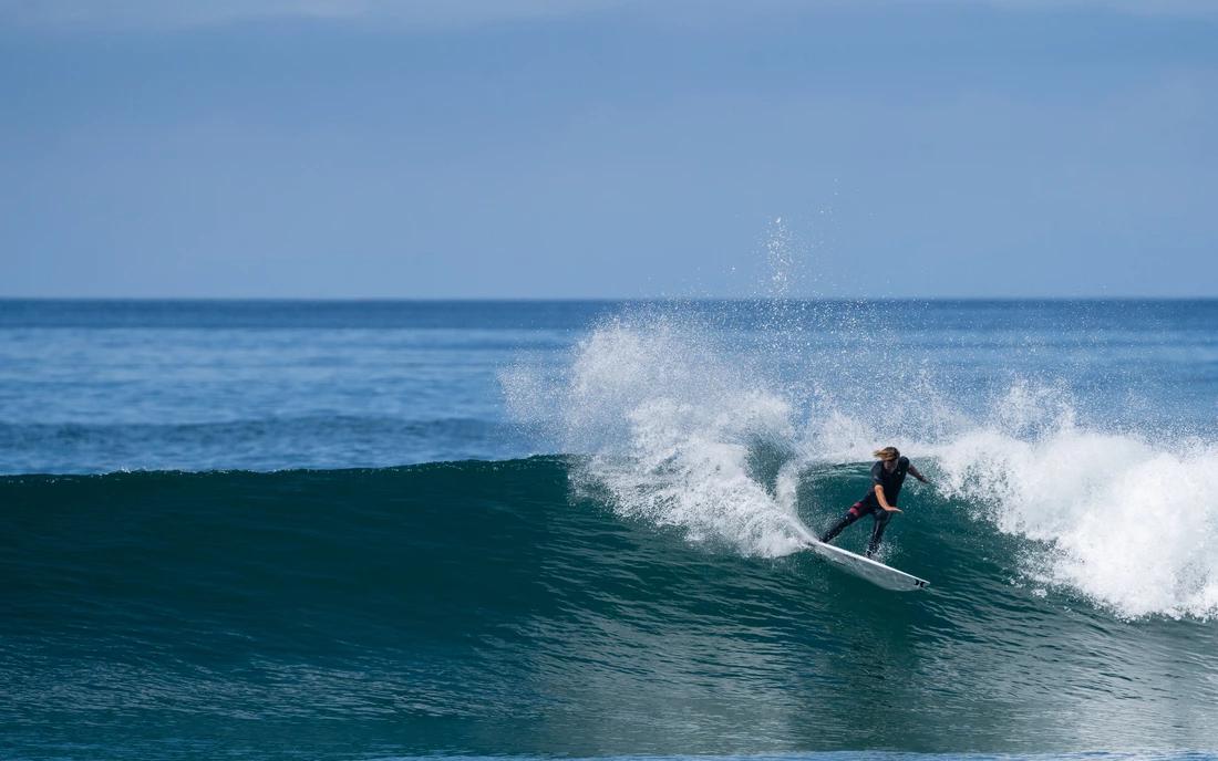 surfing in france