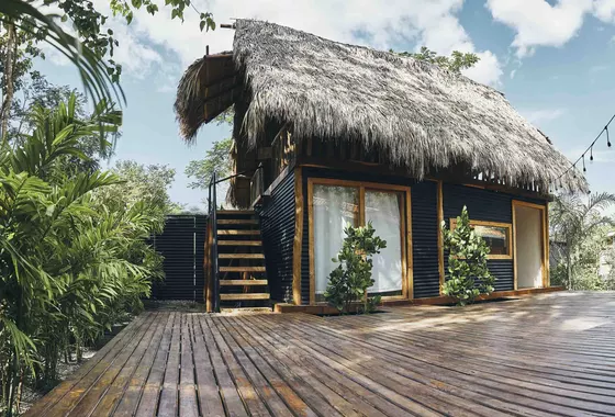 Surf lodge Costa Rica