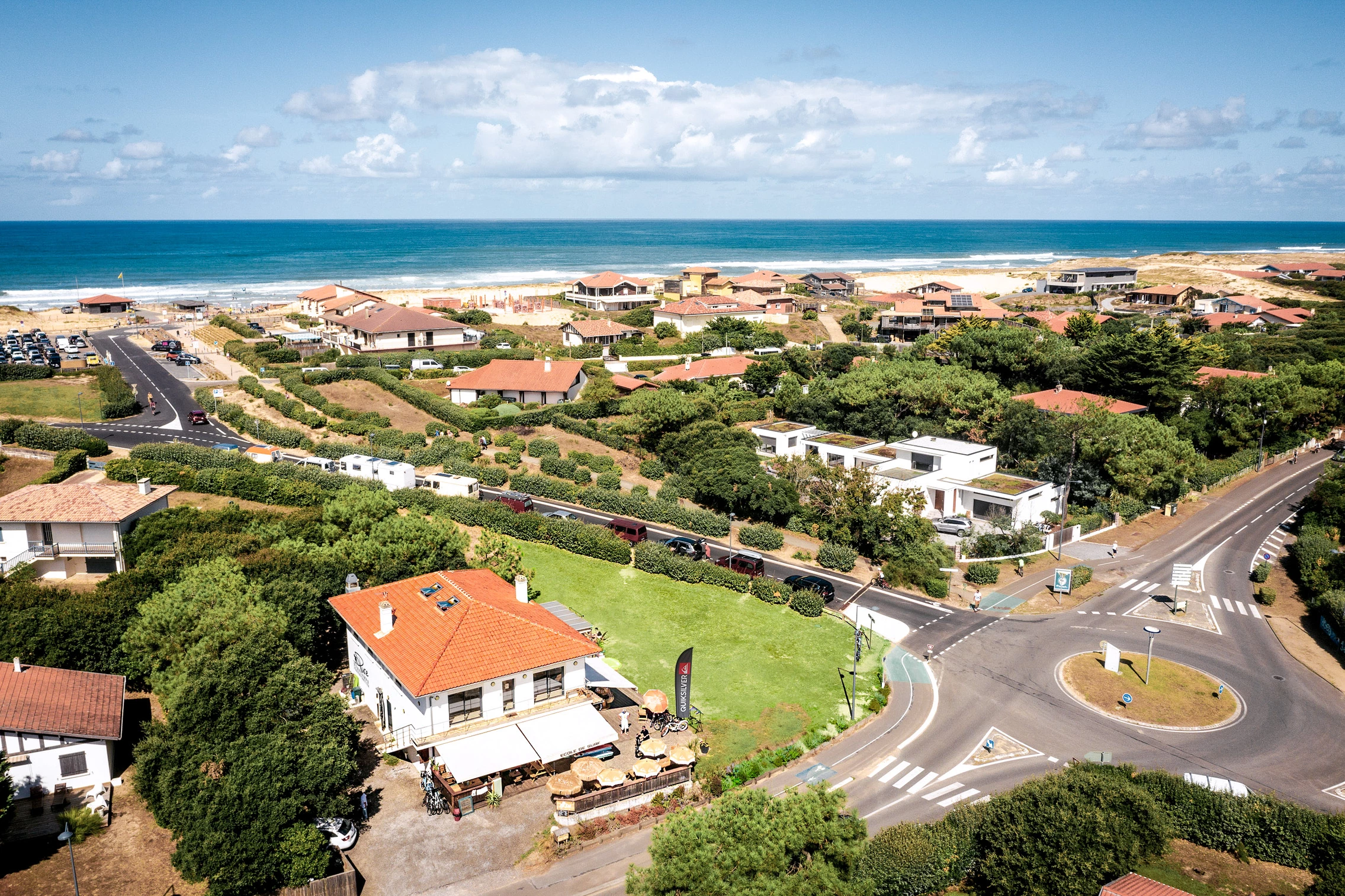 Das Pure Surfcamp Seignosse von oben