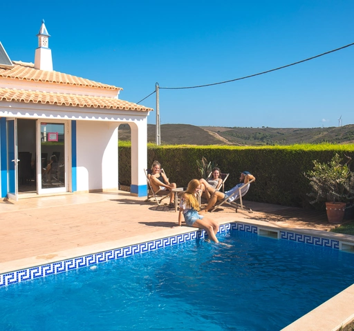 Surfcamp Algarve Pool