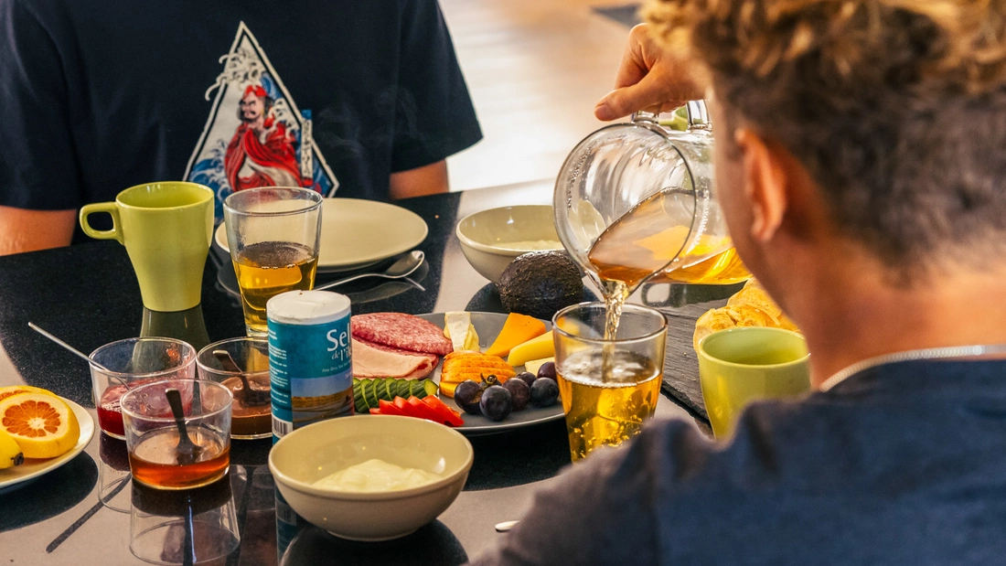 The rich breakfast in the Premium Surflodge France