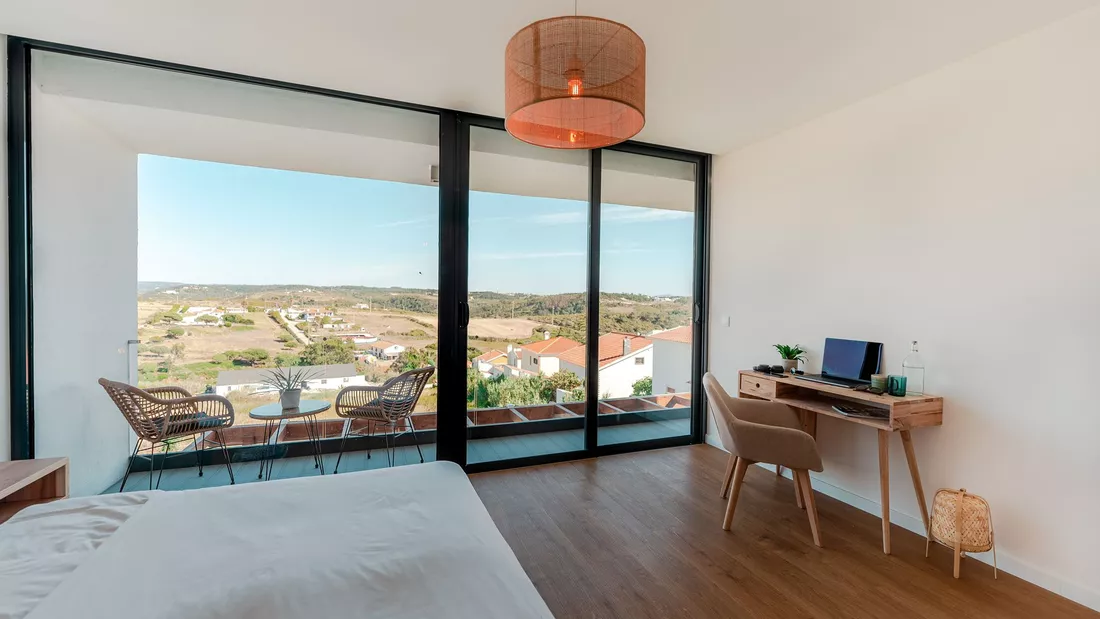 Surf Villa Ericeira Portugal Premium Suite Balkon