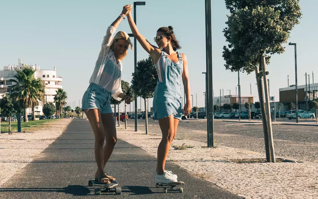 Ride a longboard through Caparica