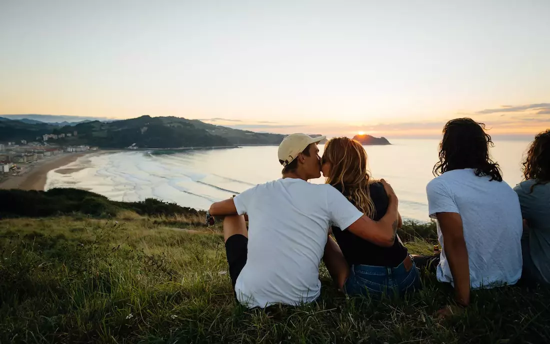 guests enjoying sunset at surf camp zarautz 