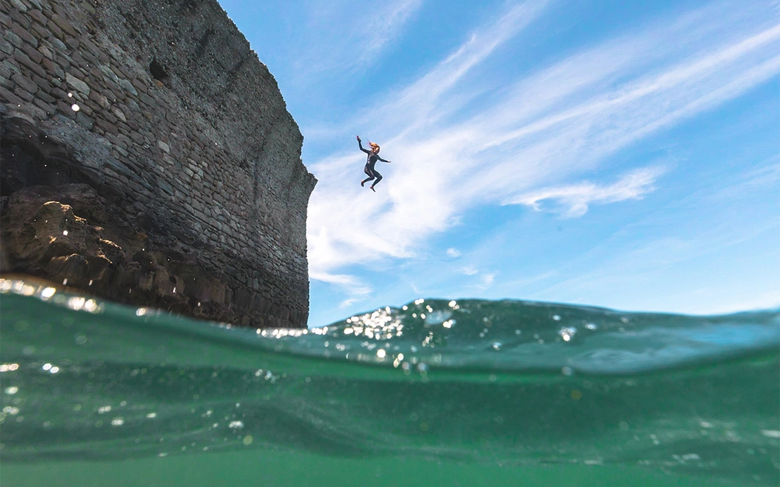 cliff jumping in zarautz