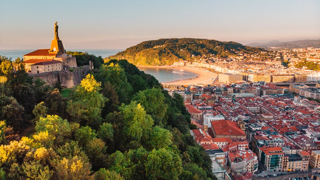 Puresurfcaps Spanien Surfcamp Zarautz San Sebastian Monte Urgull Sonnenuntergang