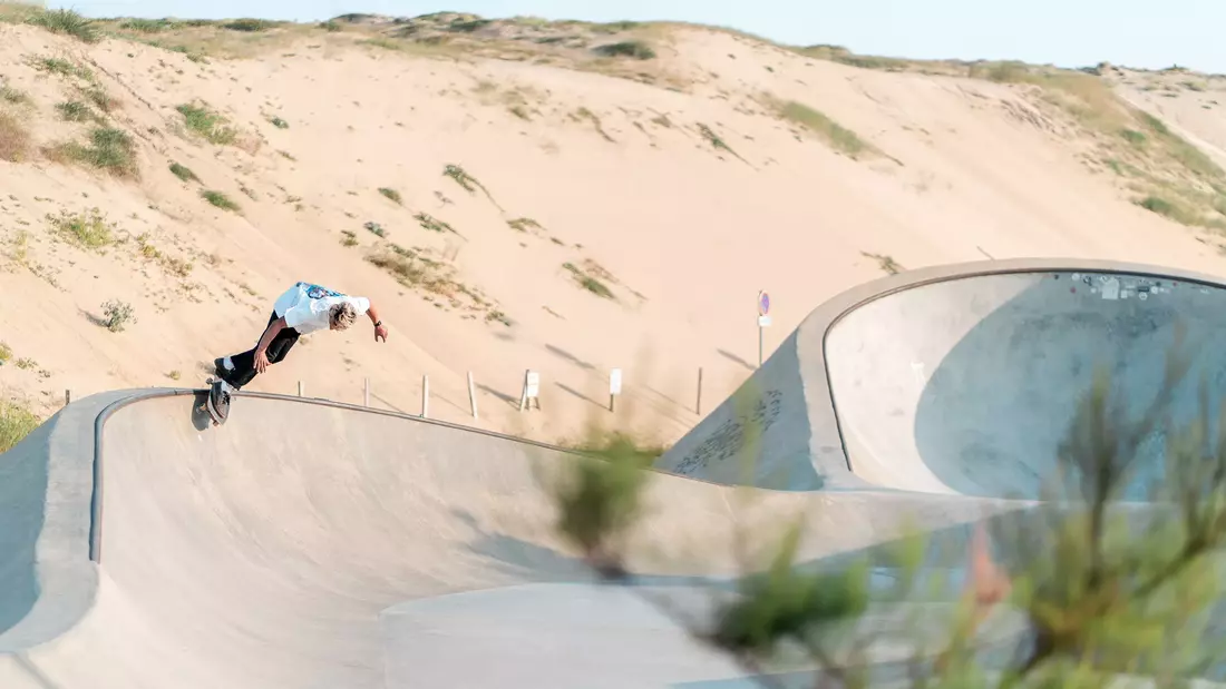 Skate Park hinter der Düne in Frankreich