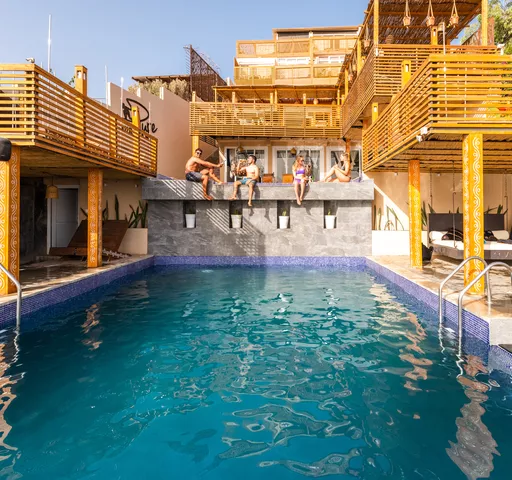 [Translate to English:] Sea View Surfcamp Marokko Pool