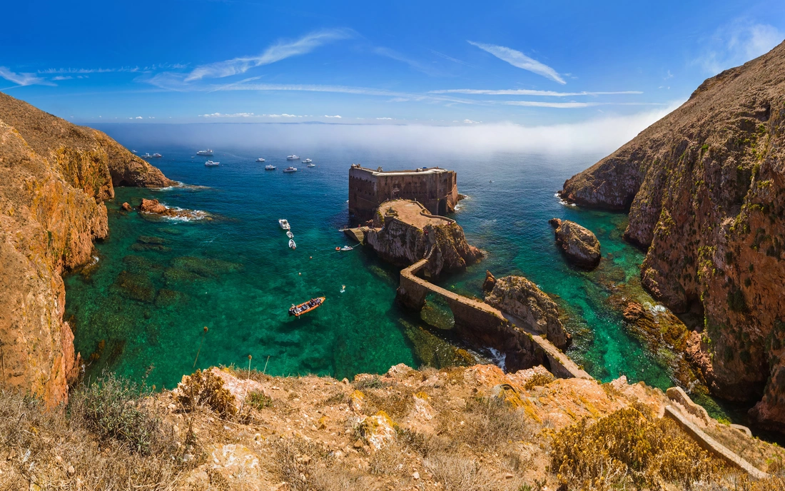 die Berlenga Inseln direkt vor Peniche