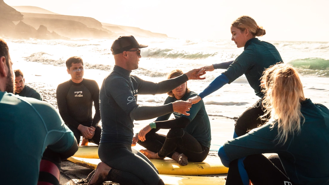 surf lesson on fuerteventura