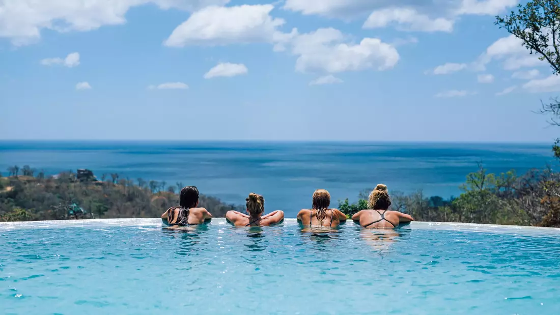 Das Surfcamp Nicaragua mit Infinity Pool