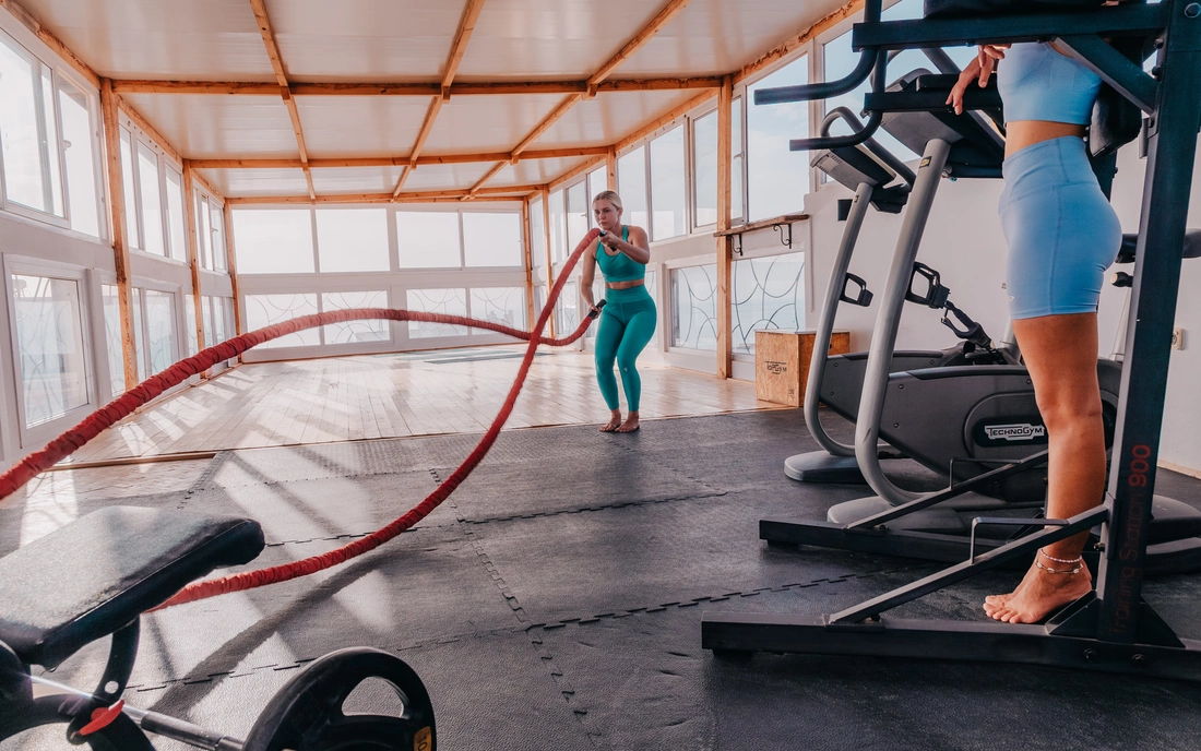 Battle Ropes bringen dich ins Schwitzen
