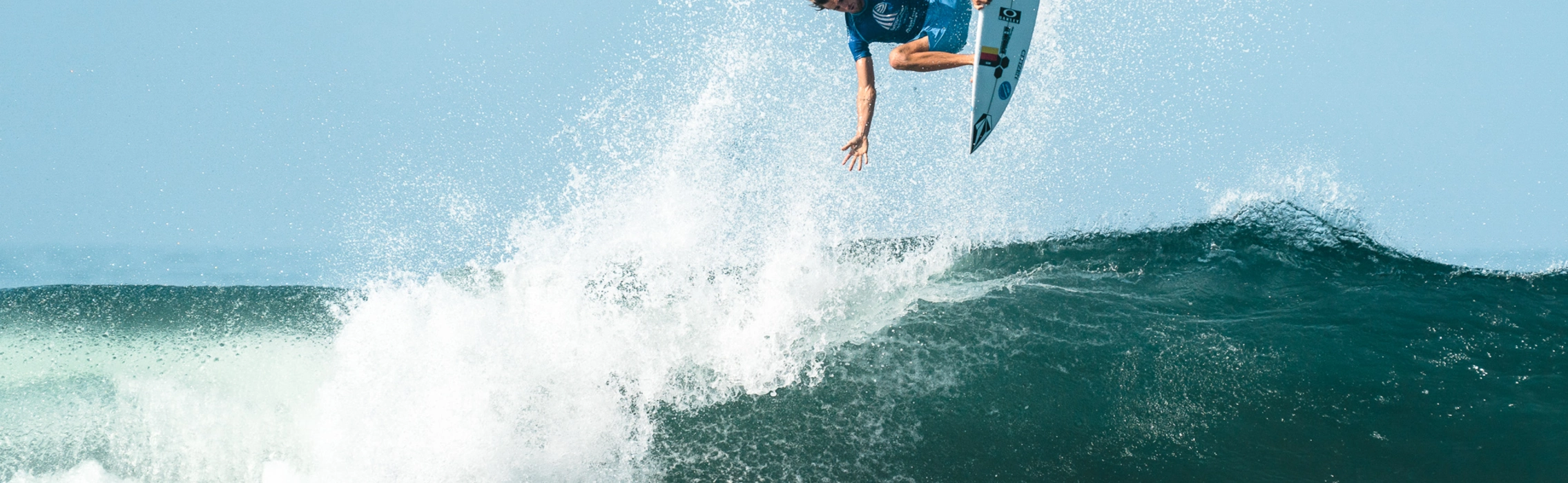 Leon Glatzer qualifiziert sich beim Surfen für Olympia 2021 in Tokio