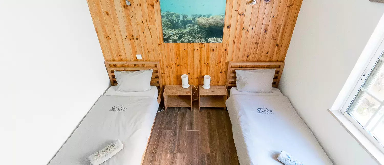 Zweibettzimmer im Surfcamp Algarve