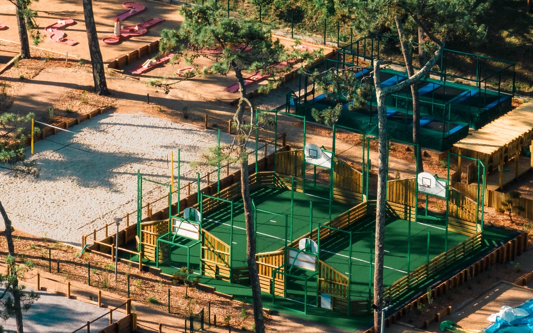 Mulitfunktions-Court, Beachvolleyball und mehr.