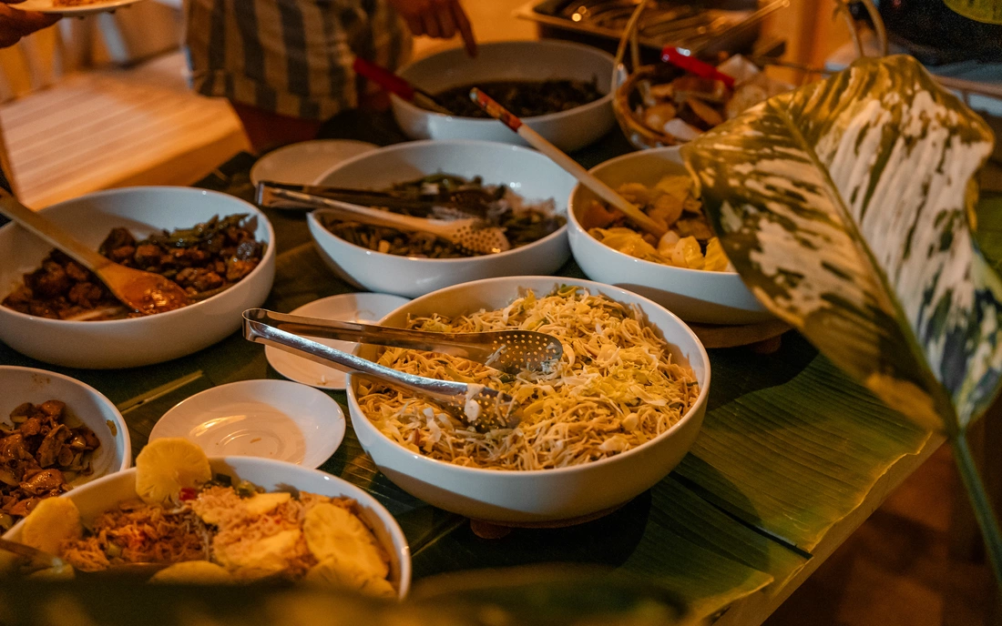 Surfcamp beachfront Sri Lanka Weligama Abendessen
