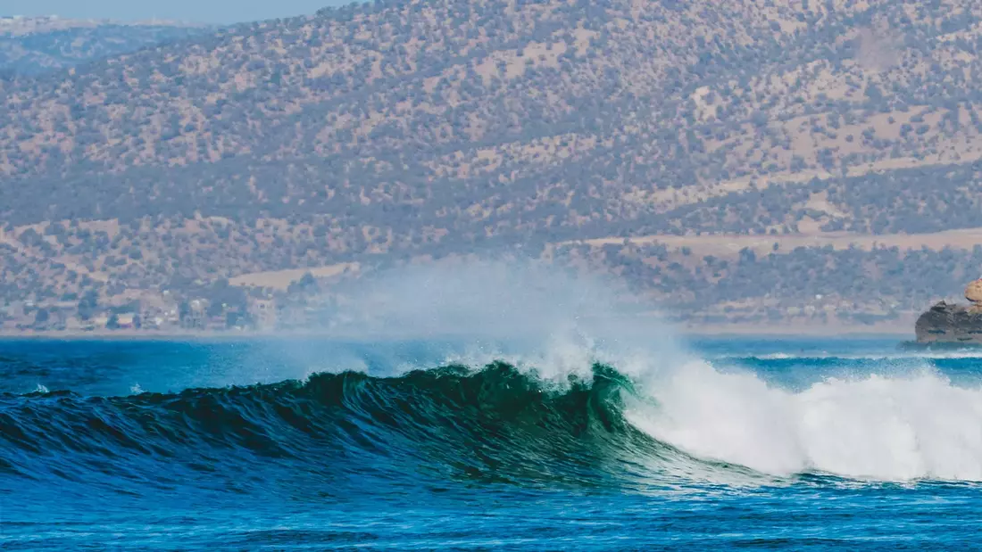 surf camp morocco surf guiding wave