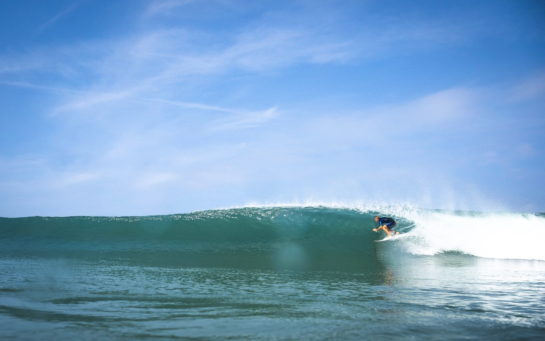 lenni jensen, pro surfer