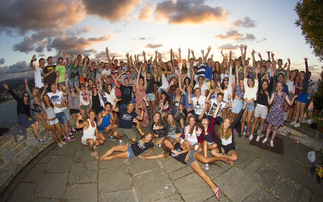 Group trips to San Sebastian and Biarritz confirm the guarantee of fun at Puresurfcamps