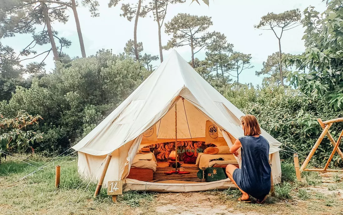 pure surf camp Oyambre tipi