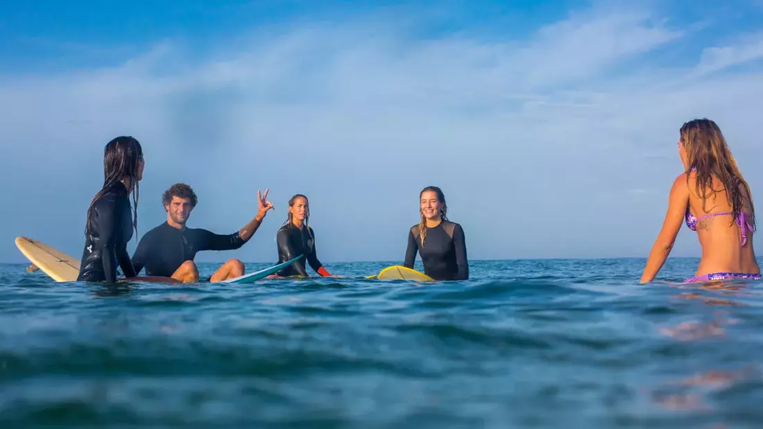 Learn to surf in Seignosse Pure Surf Camp Wave