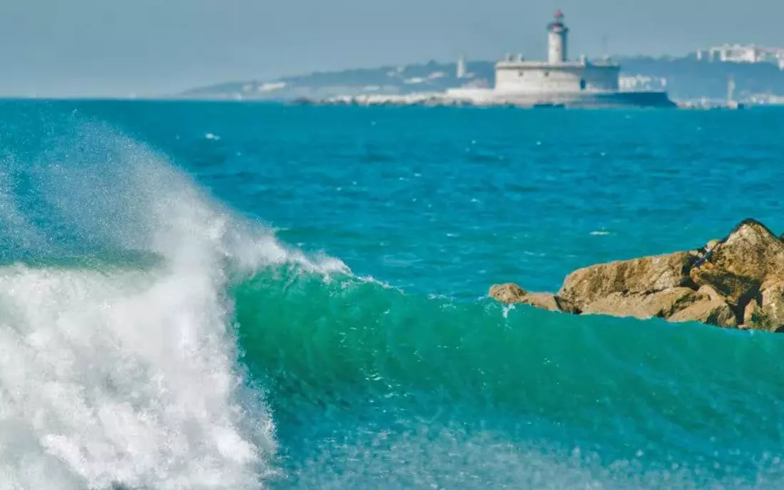 Your surf trip to Portugal - Caparica