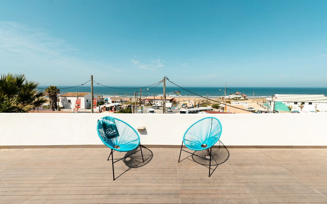 Beachfront Surf Camp Caparica Double Room