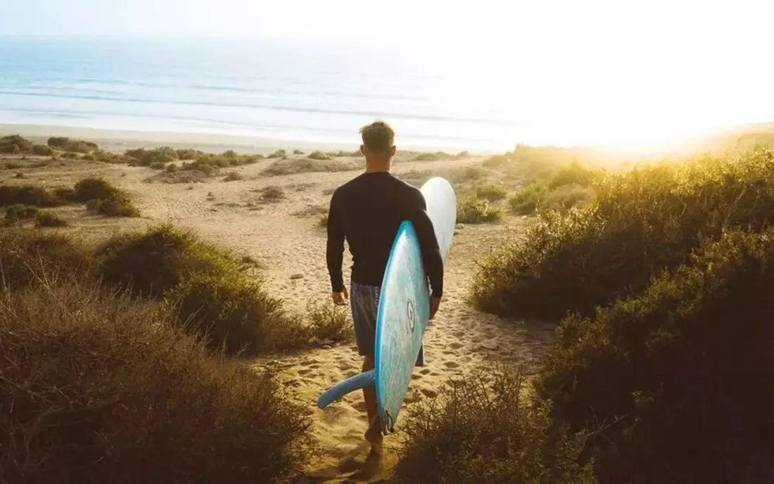 Sunrise surf session