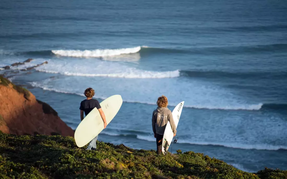 Early morning surf check